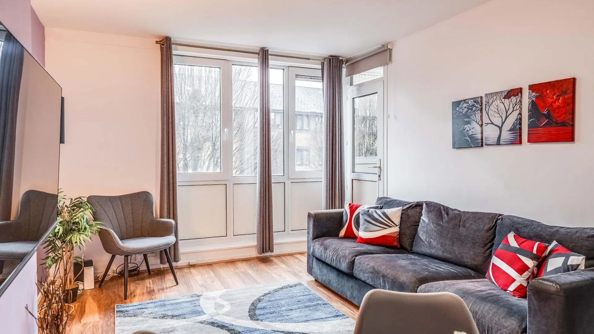 Leo'S Place In Mile End 2 Double Beds, 1 Bunk Bed, Max 6, Spacious, Ideal For Families London 0*,