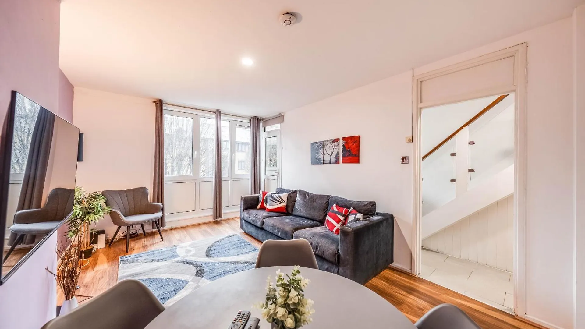Leo'S Place In Mile End 2 Double Beds, 1 Bunk Bed, Max 6, Spacious, Ideal For Families London United Kingdom
