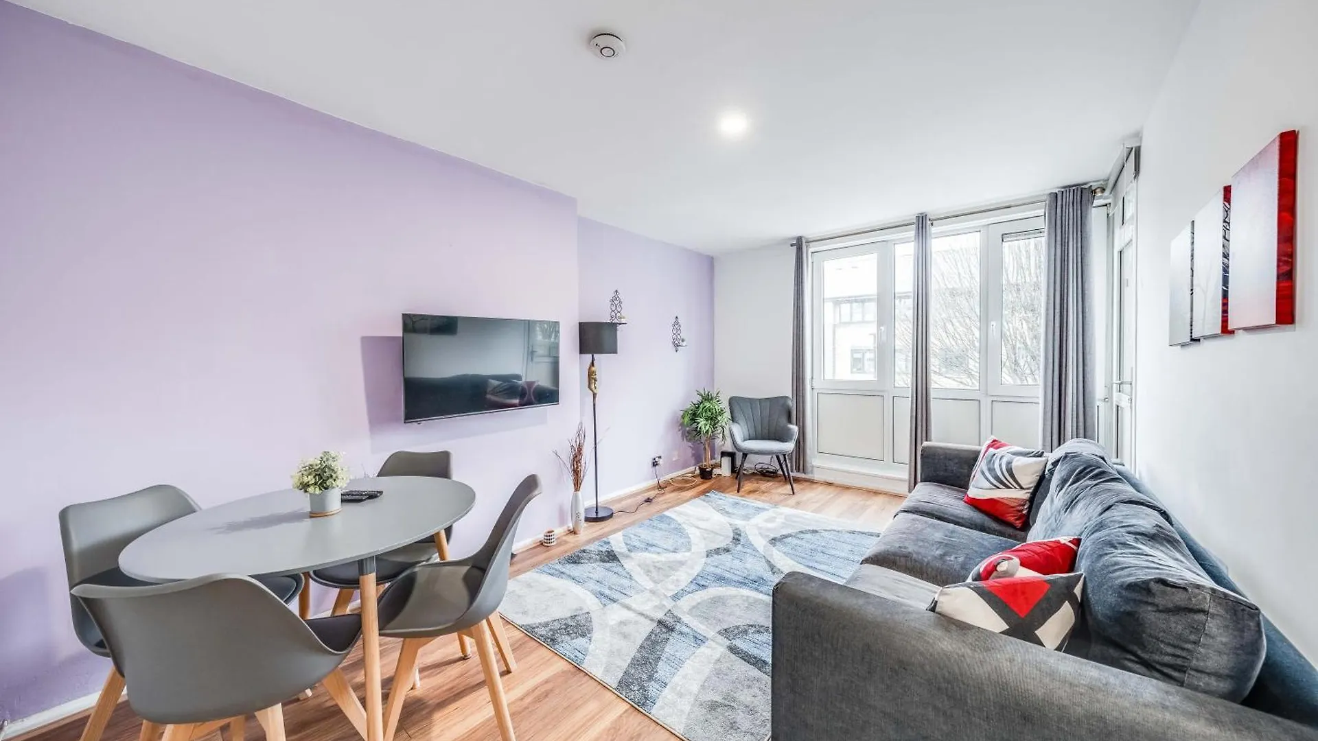 Leo'S Place In Mile End 2 Double Beds, 1 Bunk Bed, Max 6, Spacious, Ideal For Families London